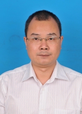 周斌