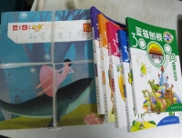 儿科研究生为晨燕爱心书屋献爱心