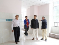 院长母得志教授赴康定指导甘孜州人民医院第二医疗区建设工作