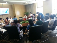 医学装备保障部组织全院工作服装更新方案讨论会