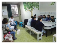 读《暖医》•做暖医
                               ——记神经消化科党支部《暖医》读书会