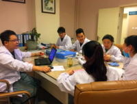 我院产科龚云辉副教授莅临甘孜州人民医院开展讲座、查房等指导工作