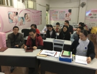 急诊党支部深入学习党建知识，持续推进“两学一做”