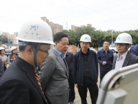 四川省政府杨兴平副省长一行莅临我院锦江新院区考察工程进展