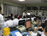 装备部工程师开展产后康复治疗仪使用培训