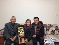 “情系夕阳”病理科为退休职工送祝福