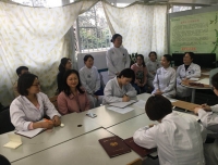 春风伴我们向前行——记门诊党支部2018年第三次支部大会