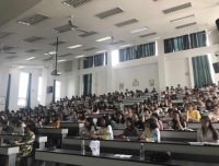 检验科江咏梅教授赴成都中医药大学医学技术学院为学生开展实习前动员培训