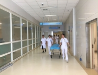 妇产科门诊顺利完成锦江院区孕妇病情变化转运流程演练
