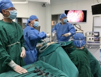 妇科微创手术直播演示在我院锦江院区中心手术室顺利举行