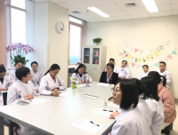 慰问表关怀  新春送温暖
