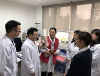 病理科关怀退休职工,传递感恩之情
