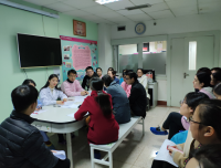新生儿科深入学习，积极贯彻执行全院儿科医师会议精神
