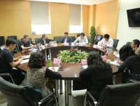西藏自治区人民政府相关领导赴我院洽谈医联体合作事宜
