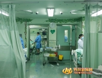 【四川新闻网】让病人享有更多家人陪伴 华西第二医院首推ICU“一日双探”