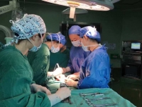 我院华西院区产科成功实施一例患有复杂性先天性心脏病合并重度肺动脉高压的孕妇的引产手术