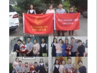 情系夕阳--走访慰问离退休老师