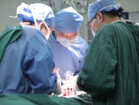 努力探索，共同进取
——复旦大学附属肿瘤医院协同我院共同完成一例卵巢癌手术演示
