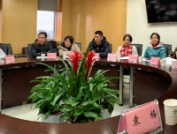加强社会监督广泛听取意见，我院聘请行风监督员共同推进行风建设
