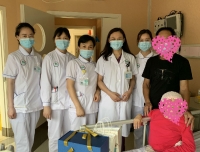 爱心零距离，暖情传天下
——产科二党支部及产科二团支部献爱心活动
