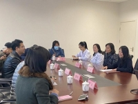 成都市妇女儿童中心医院到我院参观交流