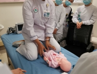 小儿外科儿童医疗辅导游戏活动-----“用心交流，用爱陪伴”