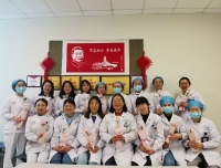 向“她”致敬：愿您如花，从容绽放
——放射科党支部、放射病理团支部“三八”节慰问女同胞