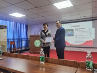 精准技术扶贫 下沉优质资源
——检验科江咏梅教授团队前往成华区妇保院开展技术指导