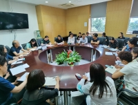 医院召开现阶段新冠疫情防控专题研判部署会