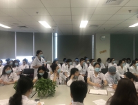 医务部再次赴锦江院区产科开展《预防艾滋病、梅毒和乙肝母婴传播相关检测与治疗方案（2020年版）》宣讲解读