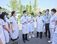 医院召开疫情防控应急工作现场部署会