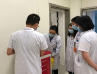 锦江院区超声科介入室开展除颤仪培训