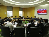 医院党委组织召开党委理论学习中心组学习会