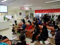 【今日头条】四川大学华西第二医院举办“更关注 更安心”全国妇幼心身健康系列行动之更年期保健义诊特色沙龙活动