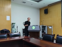 “走进基础、亲近临床”系列学术活动（46）
—王祥研究员讲座 