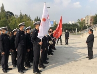 我院团委和川大机关团委、成都市交管局团委联合开展“交通安全进社区”志愿服务活动