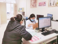 我院医学遗传科应用染色体微阵列分析技术产前诊断单亲二体型Prader-Willi综合征胎儿