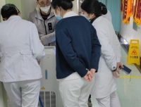 装备部开展亚低温治疗仪技术培训